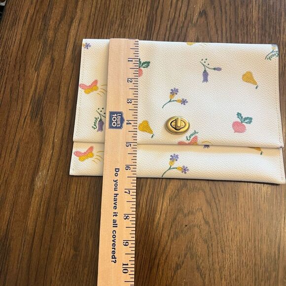 Coach NWOT small dreamy butterfly, floral, fruit and veg envelope clutch bag. - Picture 10 of 10
